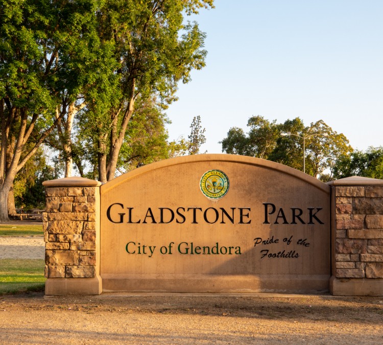 gladstone-park-photo